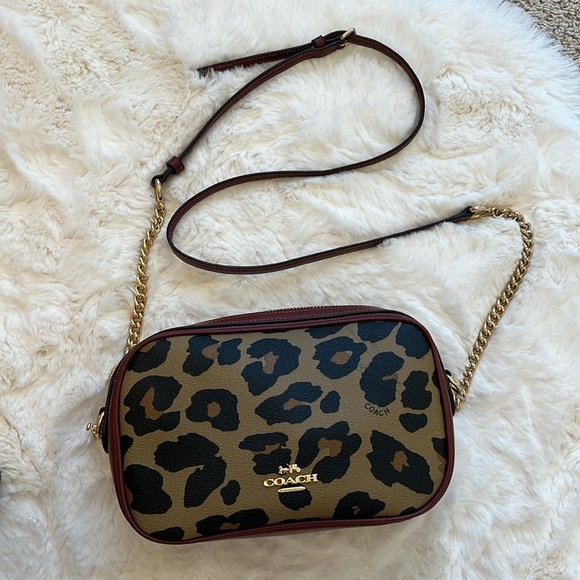 Coach Chain Leopard Print crossbody - Picture 2 of 7